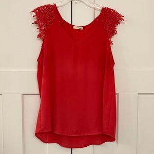 Jella C. Pink blouse with lace cap sleeve size med